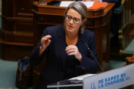 بلجيكا تعلن إصلاحات جديدة تربط الدخل التكميلي للمهاجرين بشروط اندماج صارمة