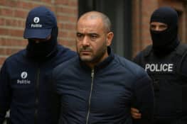 تصفية الحسابات في أنتويرب: المافيا المغربية وصراع تجارة الكوكايين