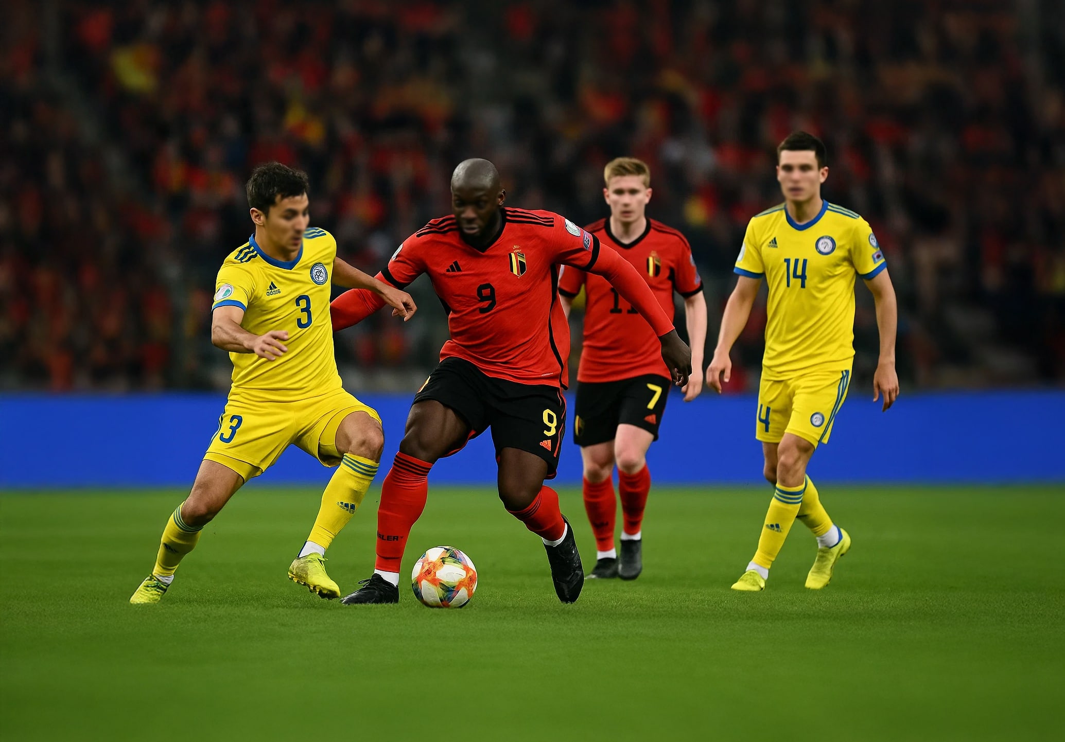 بلجيكا تسحق كازاخستان 6-0 وتقترب من حسم بطاقة المونديال