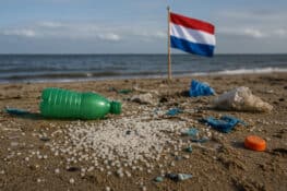 ارتفاع مقلق في التلوث البلاستيكي العالمي وباحثون يكشفون انتشارًا قياسيًا لحبيبات البلاستيك في هولندا