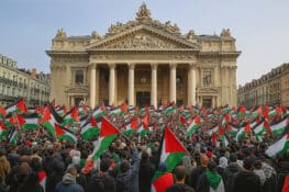 مظاهرات حاشدة في بروكسل دعماً لفلسطين بعد اعتراف بلجيكا