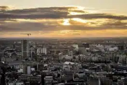 أنتويرب تحصد أرفع جائزة أوروبية بفضل نموذجها في الكيمياء المستدامة