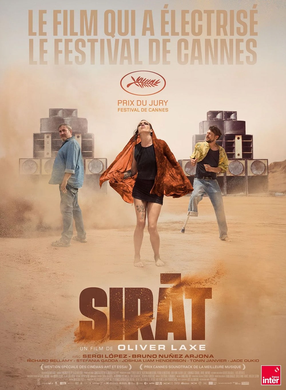 جمهور يشاهد فيلم SIRAT في قاعة Cinema Aventure ببروكسل