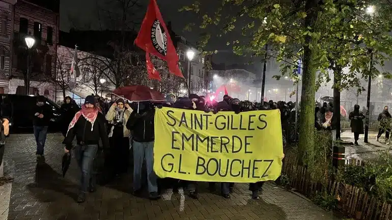 احتجاجات في سان جيل ضد مؤتمر حزب MR وسط حضور أمني كبير