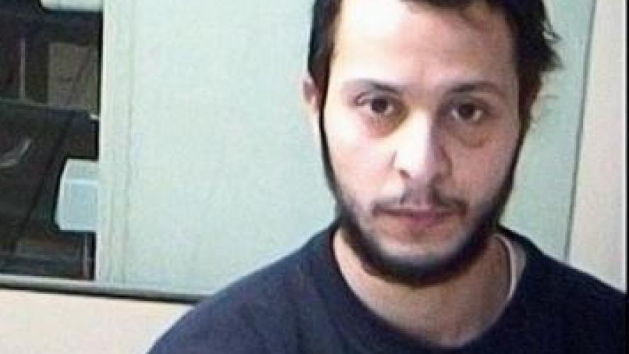 تحقيق جديد مع صلاح عبد السلام في فرنسا بعد ضبط مفتاح USB داخل السجن