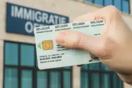 هل أنت مؤهل فعلا لطلب بطاقة D في بلجيكا؟