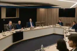 الحكومة الاتحادية تصادق على إصلاح جديد ينهي الحظر العام للعمل الليلي