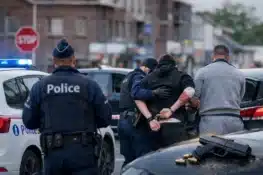 مطاردة وإطلاق نار في موسكرون تنتهي بتوقيفات قضائية