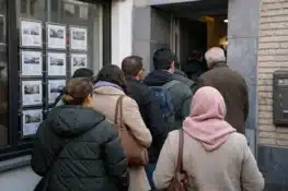 الكراء في فلاندرز: الطلب يتضاعف والعرض يتراجع والإيجار يصعد