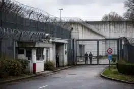 عائلة تدان بتهريب المخدرات داخل سجن بلجيكي: أحكام بالسجن وخدمة مجتمعية