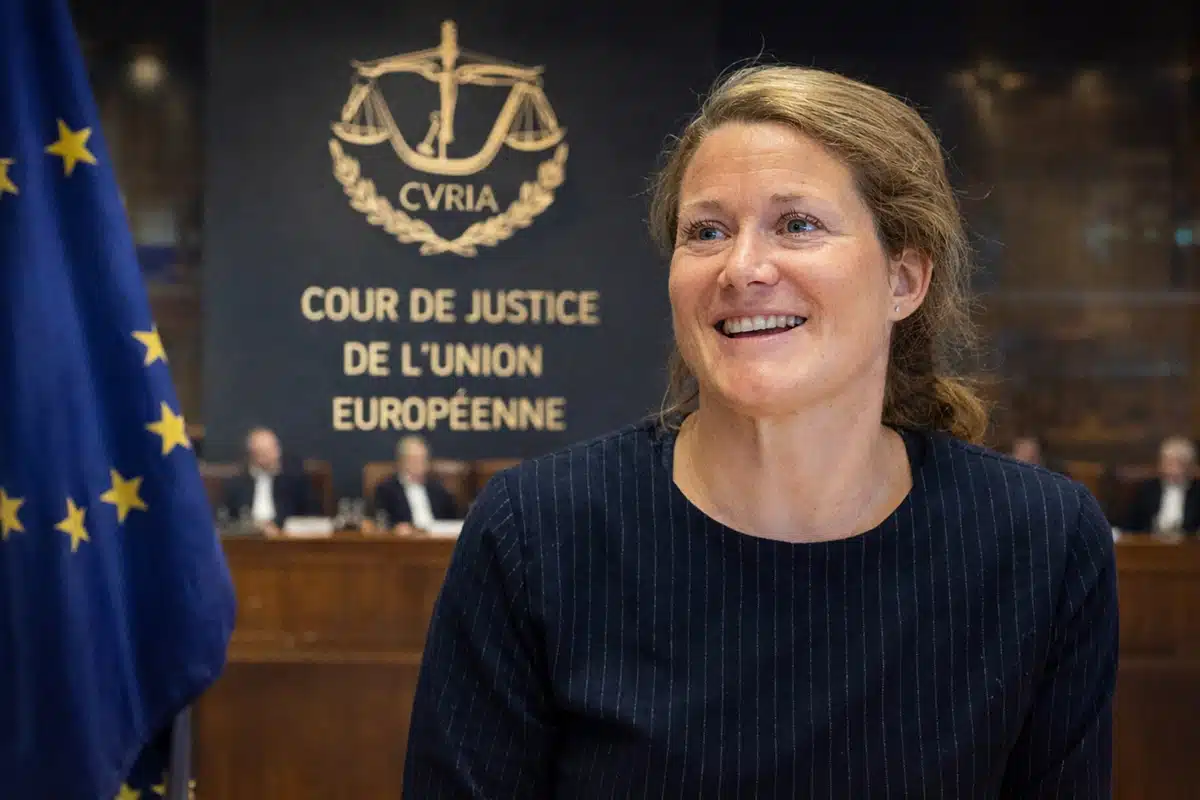 المحكمة الدستورية في بلجيكا تجمّد تشديد لمّ الشمل مؤقتا