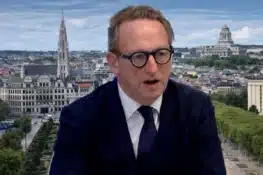 بوريس ديلييس يفاجئ بروكسل ويتولى رئاسة الحكومة الجديدة