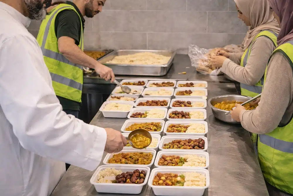 كم تبلغ تكلفة كفالة إفطار صائم في بلجيكا؟