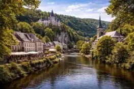 السياحة في دوربوي: بلدة صغيرة بقلب أوروبي قديم