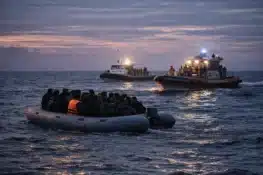 إنقاذ 19 مهاجرا قبالة ساحل بلجيكا بعد محاولة عبور خطرة نحو بريطانيا